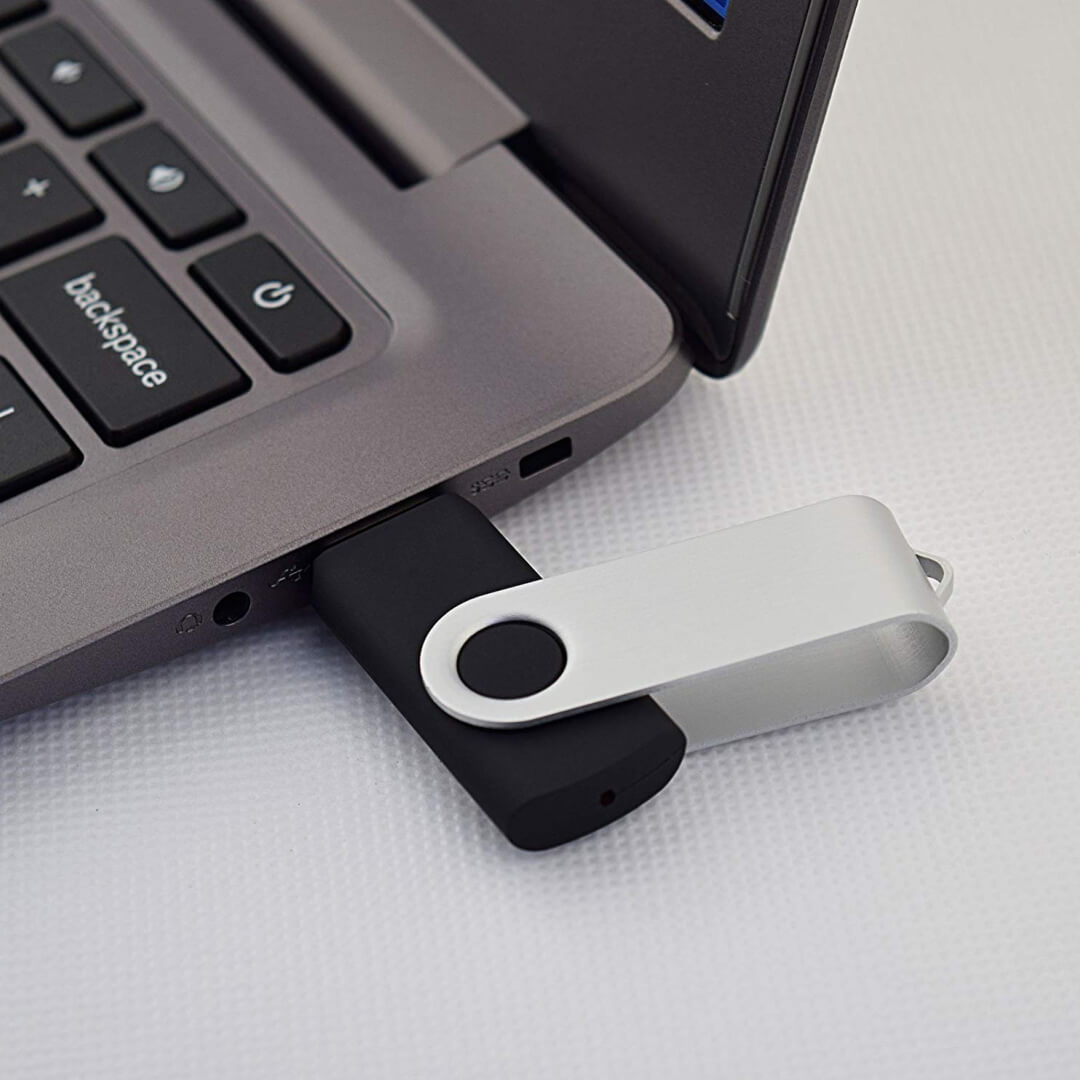 1601366744_Swivel_USB_Pendrive_02