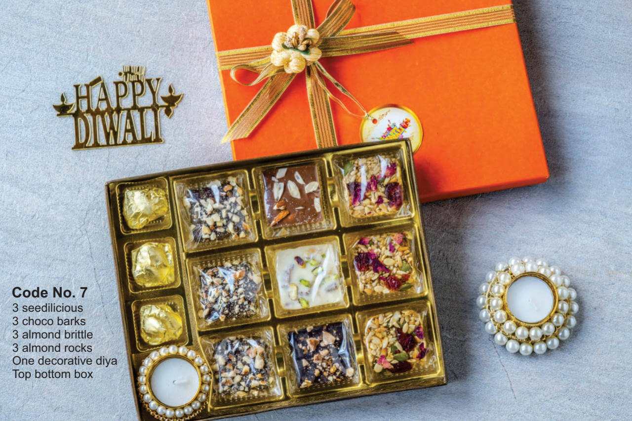 1620465040_Corporate-Diwali-Gift-Hampers-07