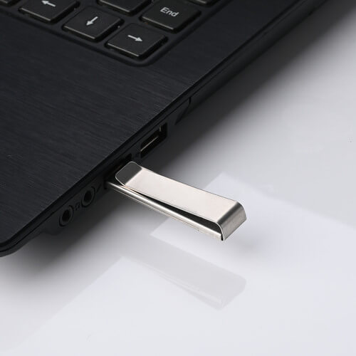 1647259451_Bookmark-Metal-Pendrive-02