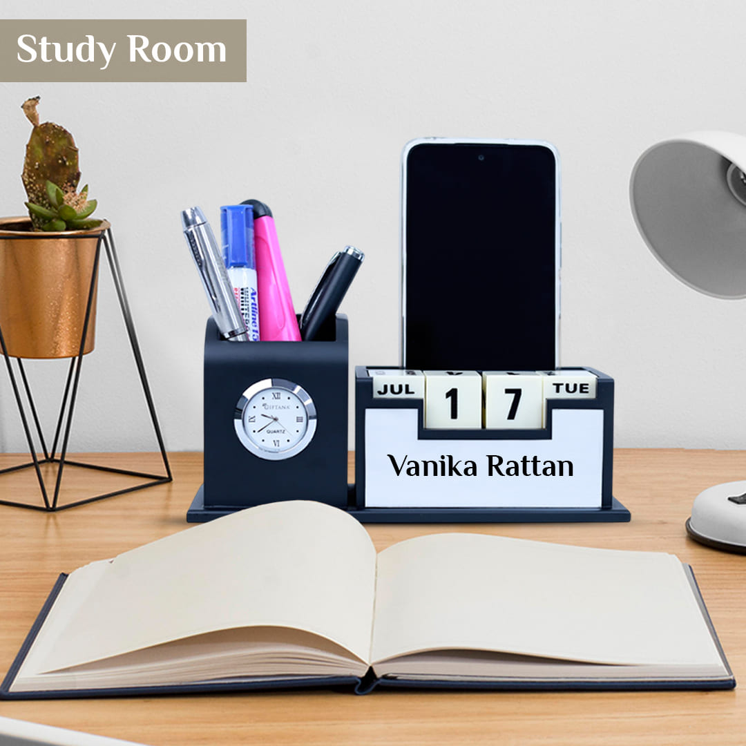 1744717395_Deskclock_6